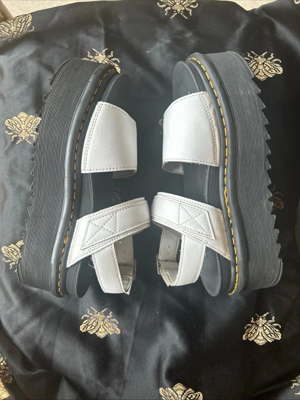 Dr. Martens minimal wear